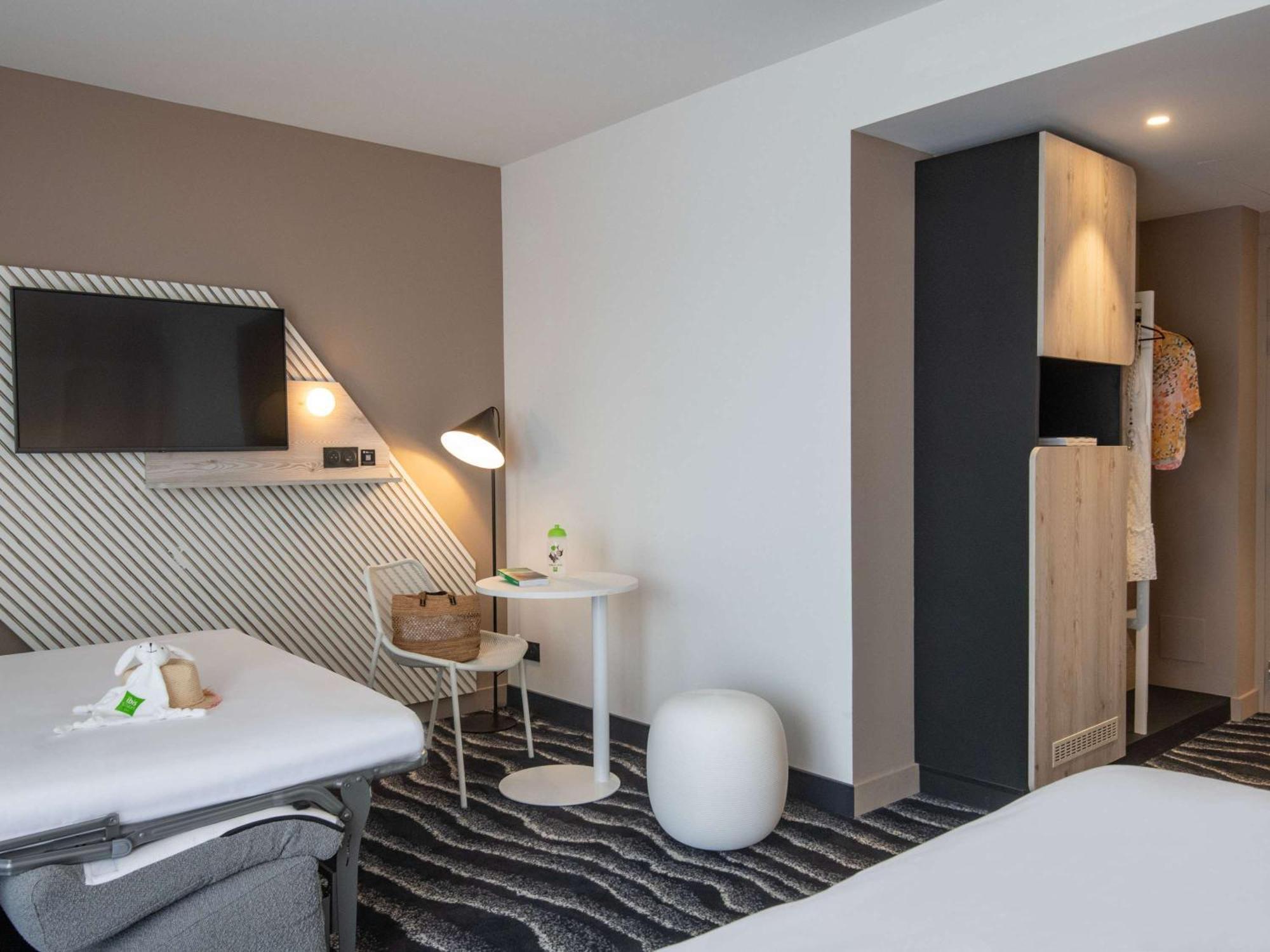 Hotel Ibis Styles Porto Vecchio Exterior foto
