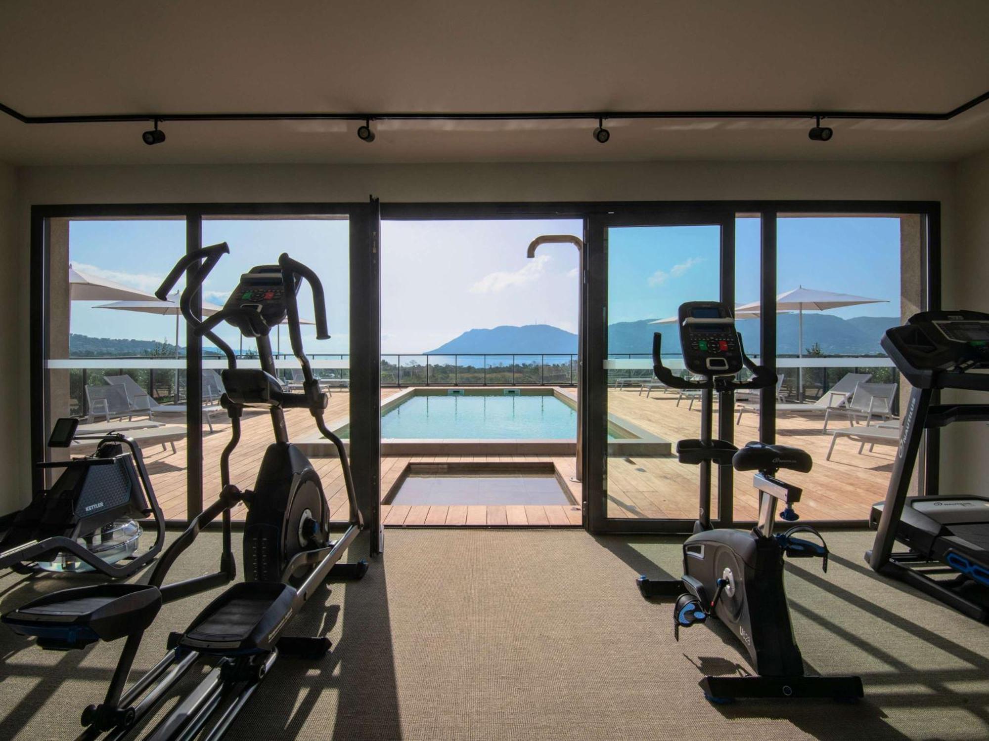 Hotel Ibis Styles Porto Vecchio Exterior foto